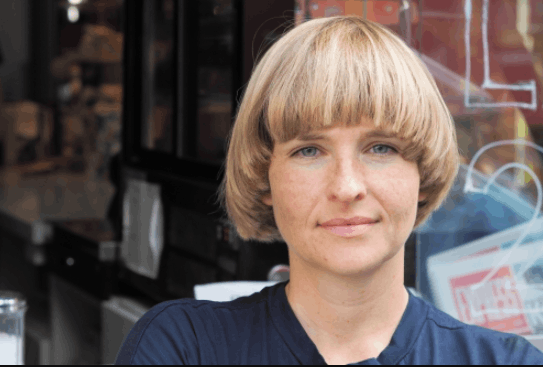 Simone Schlosser Alter: Vermögen, Kinder, Eltern, Größe, Partner