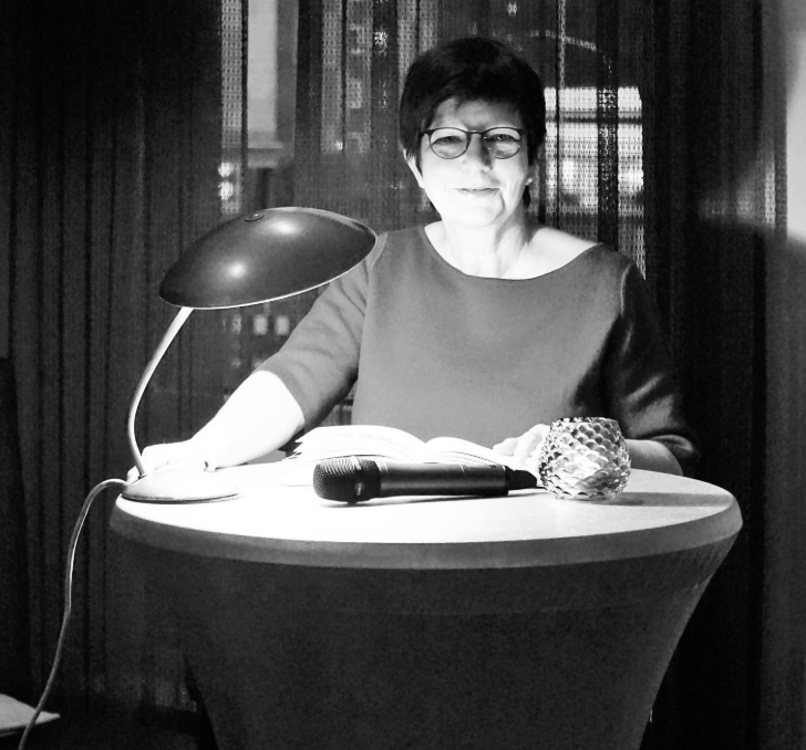 Ursula Weidenfeld Ehemann: Größe, Kinder, Eltern, Alter Ursula Weidenfeld Ehemann: Größe, Kinder, Eltern, Alter