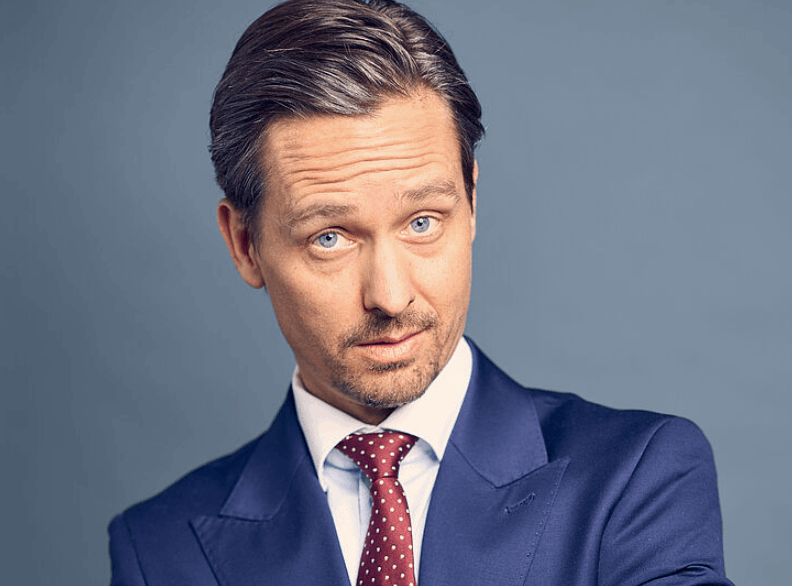 Tom Schilling Krankheit: Vermögen, Alter, Kinder, Eltern, Partner Tom Schilling Krankheit: Vermögen, Alter, Kinder, Eltern, Partner