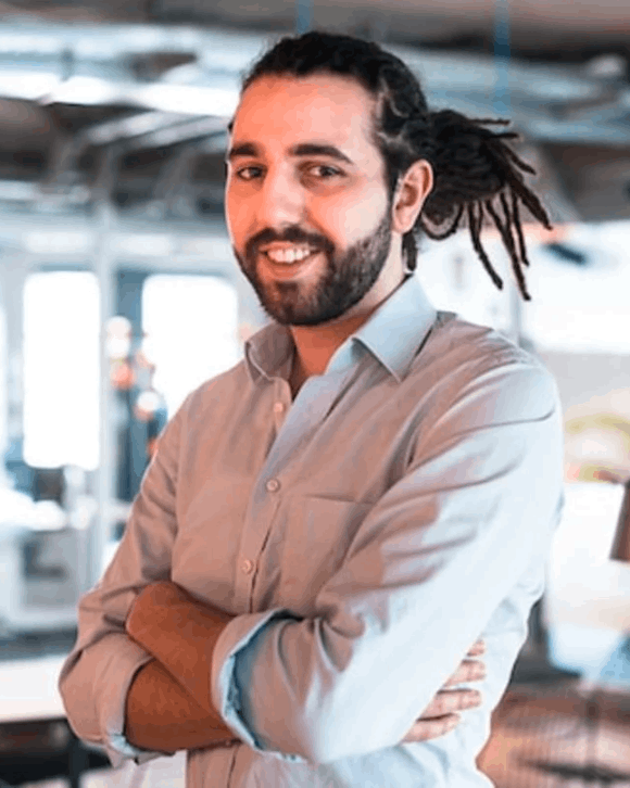 Tarek Müller Vermögen: Eltern, Größe, Partner, Kinder, Alter Tarek Müller Vermögen: Eltern, Größe, Partner, Kinder, Alter